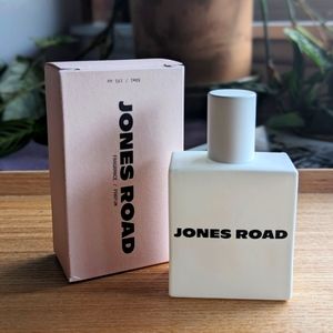 Jones Road Fragrance: Shower